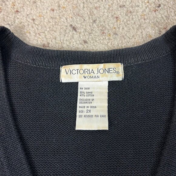 Vintage Victoria Jones Black Embroidered Christmas Sweater Vest Size 2X Women's - Picture 5 of 5